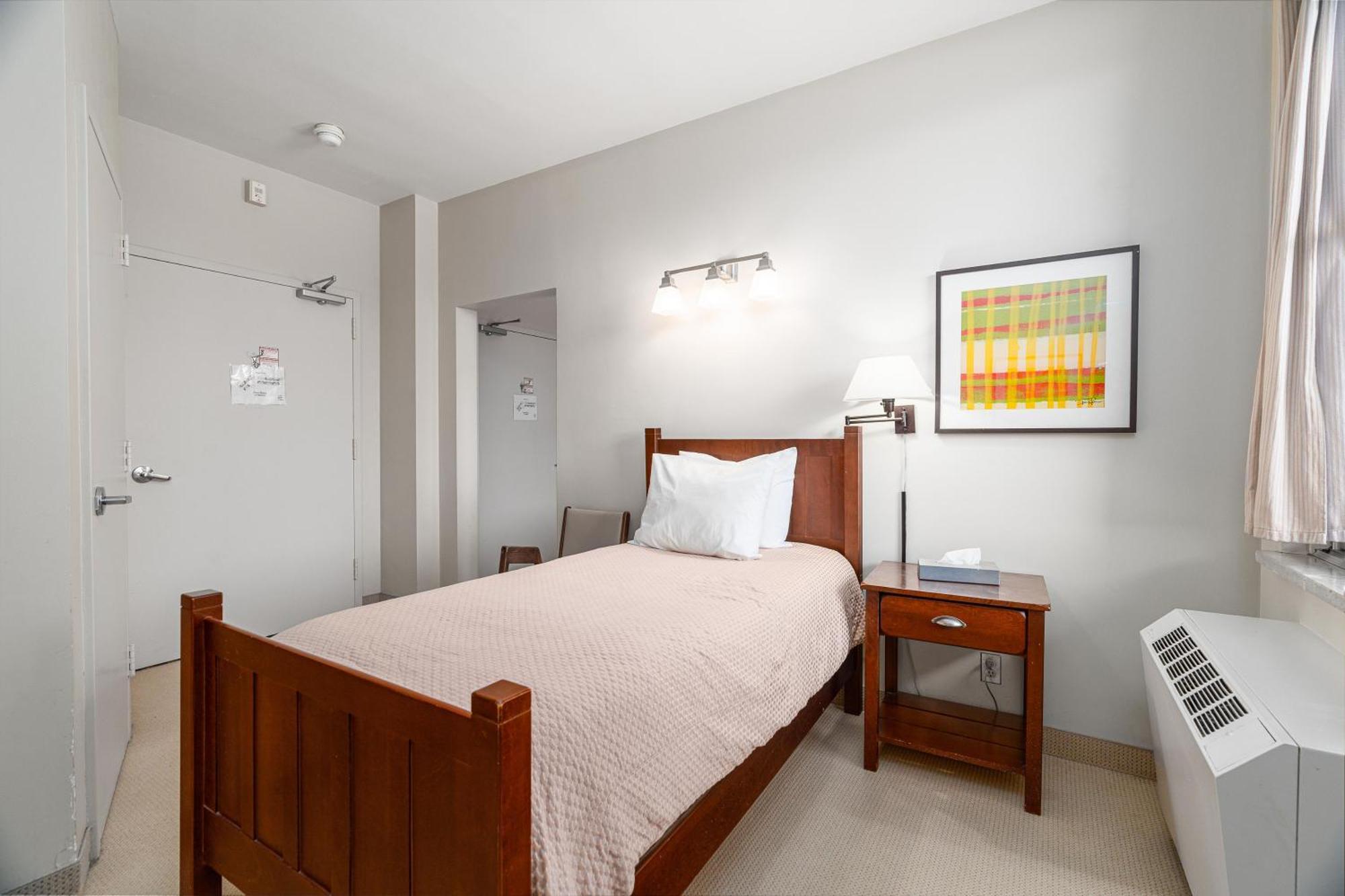 Guest House On The Mount London Room photo